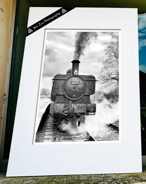 Gwilli Express B&W