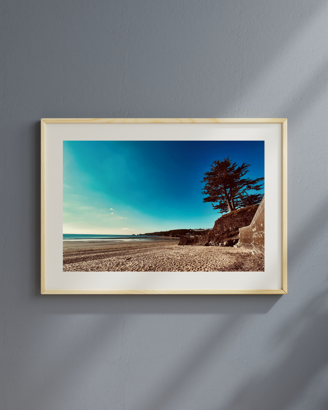 Lonely Tree Retro